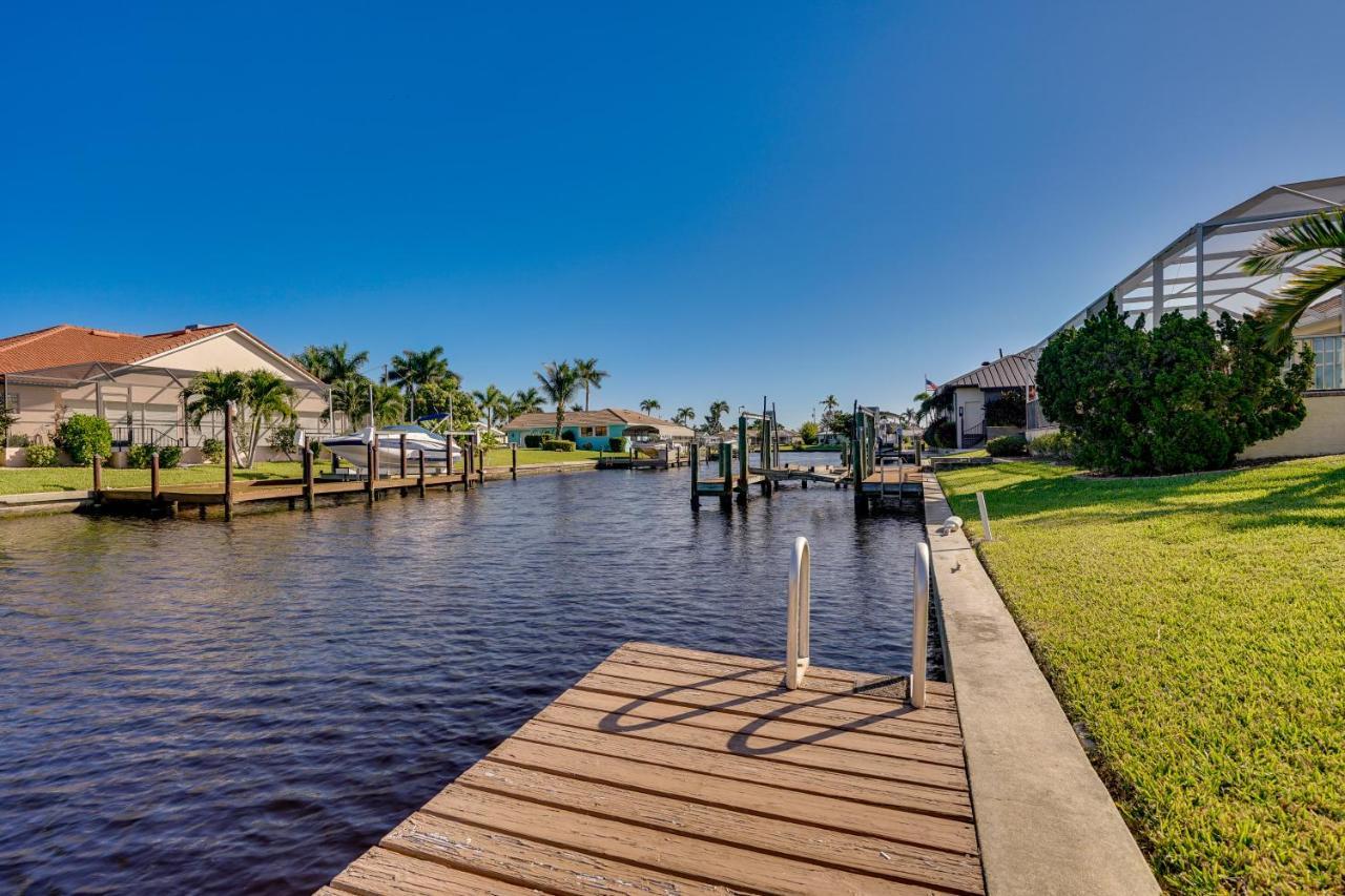 Waterfront Cape Coral Home With Private Pool! ภายนอก รูปภาพ