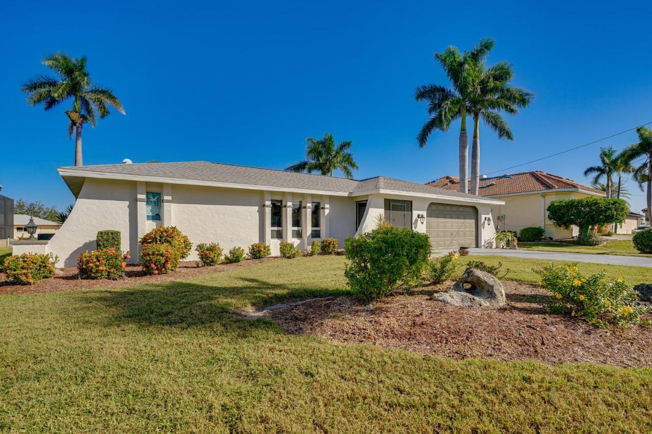 Waterfront Cape Coral Home With Private Pool! ภายนอก รูปภาพ